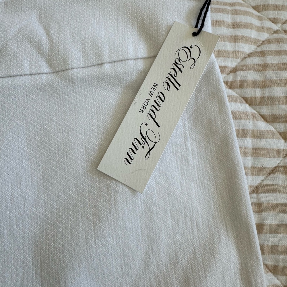 Estelle and Finn White Pique Stretch Step Hem Ankle Pants